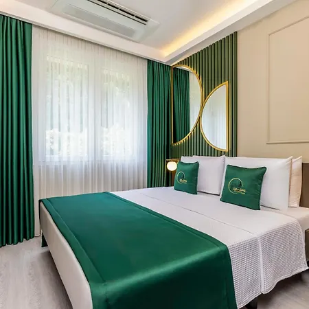 Sistina Old Otel 4*
