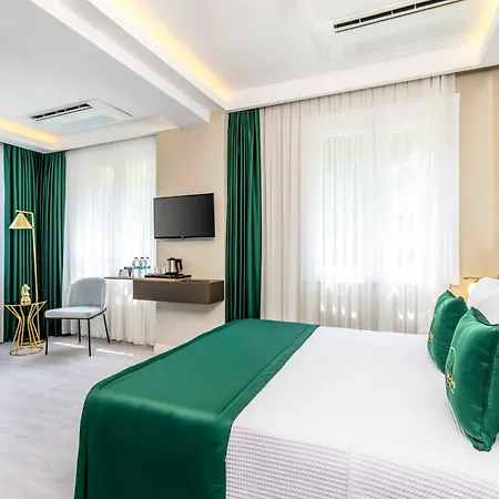 Sistina Old 4*